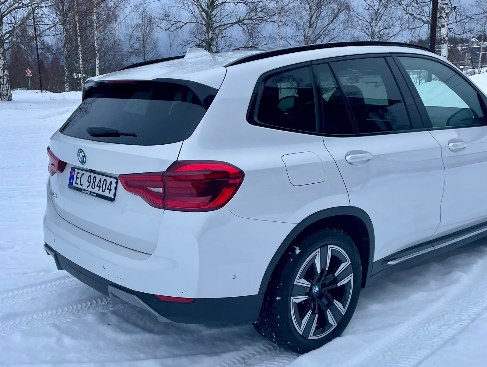 BMW iX3