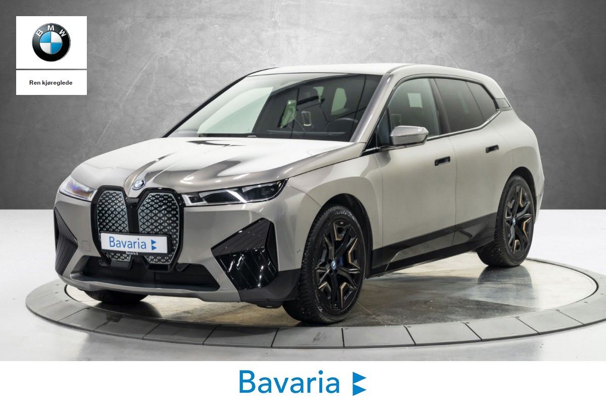 BMW iX xDrive 40