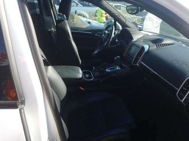 Porsche Cayenne 2016