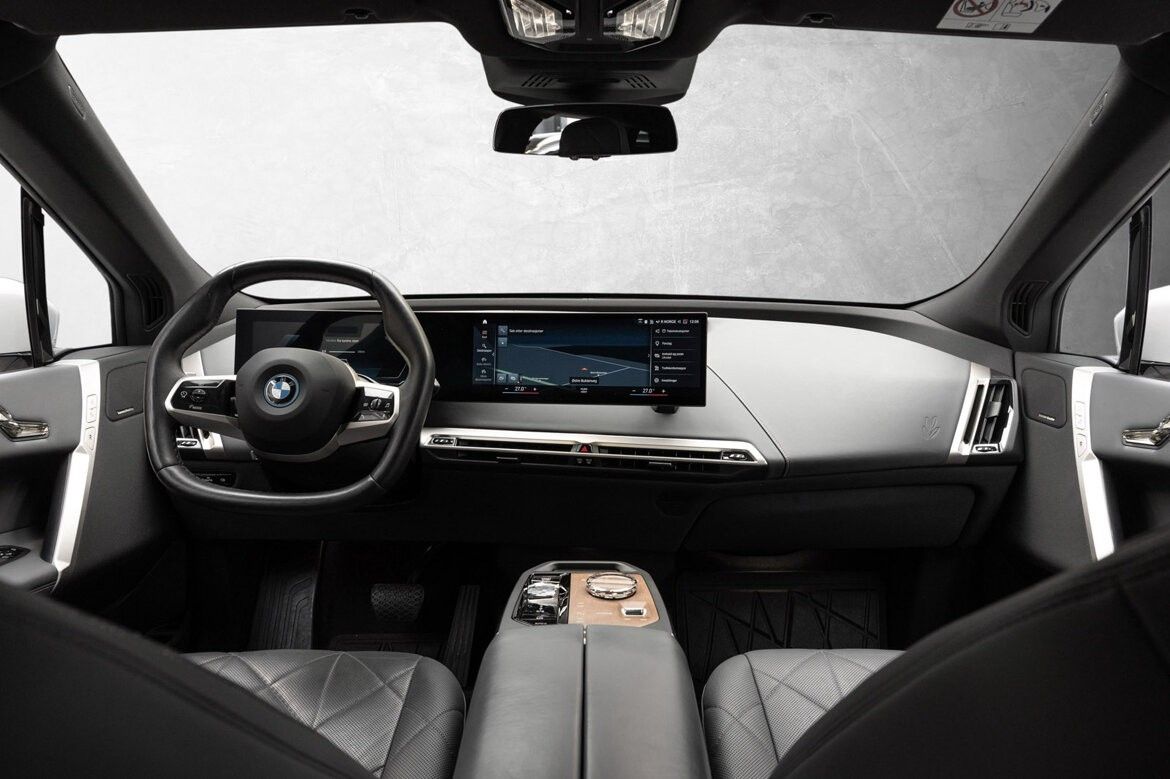 BMW iX xDrive 50