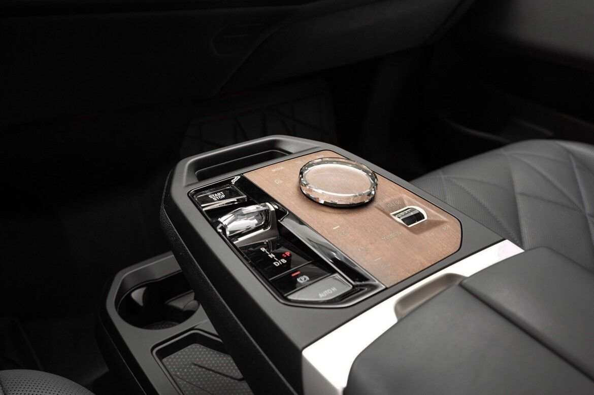 BMW iX xDrive 50