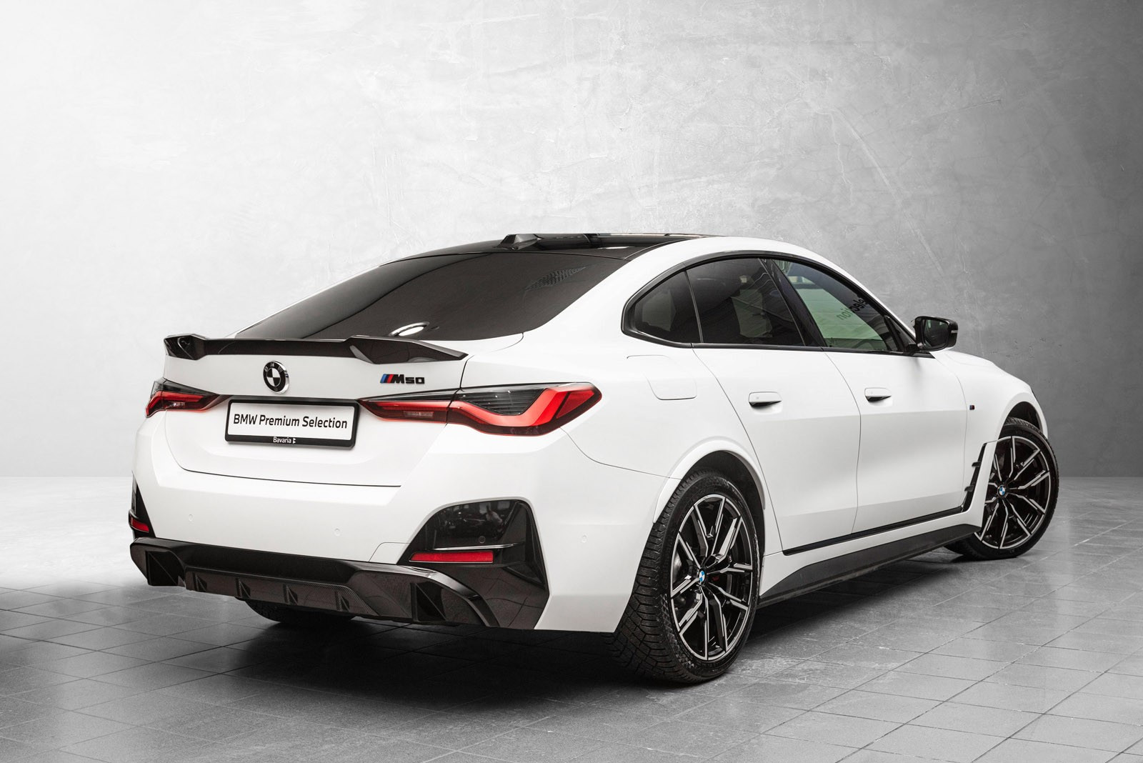 BMW i4 M50