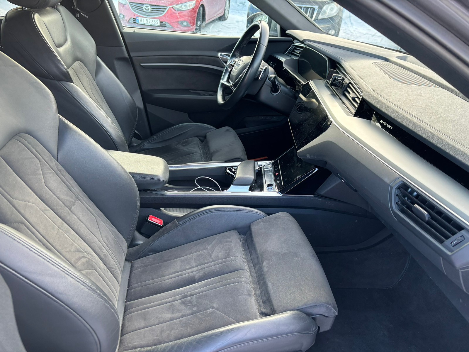Audi e-tron