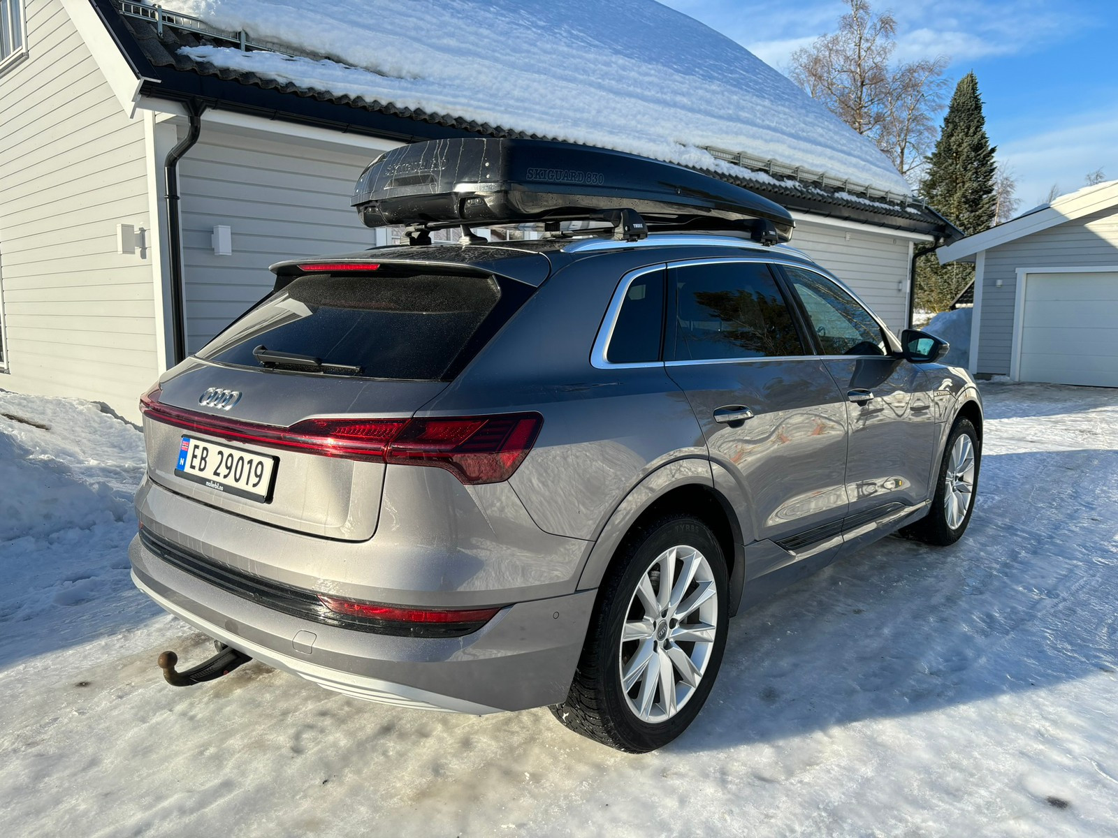 Audi e-tron
