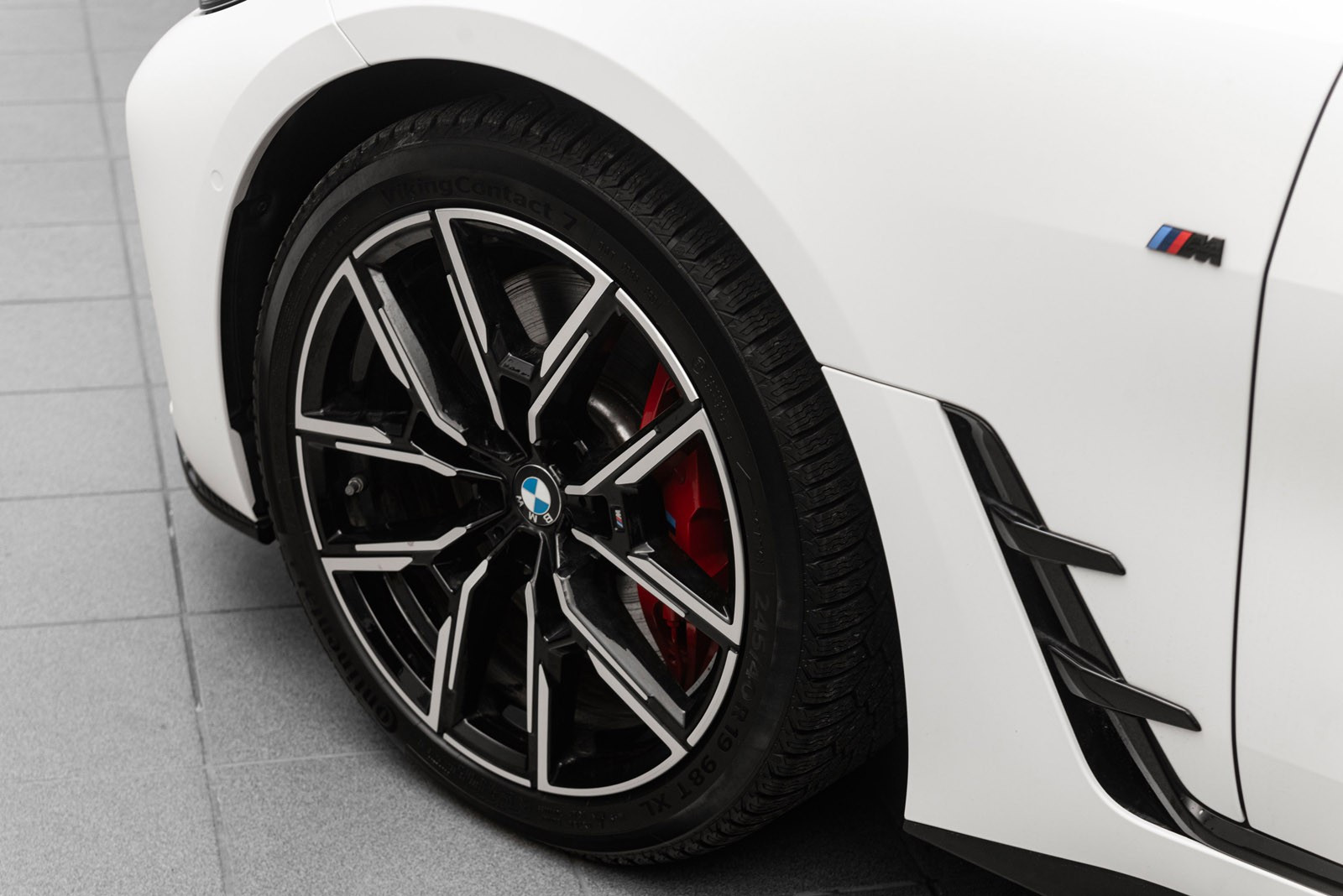 BMW i4 M50