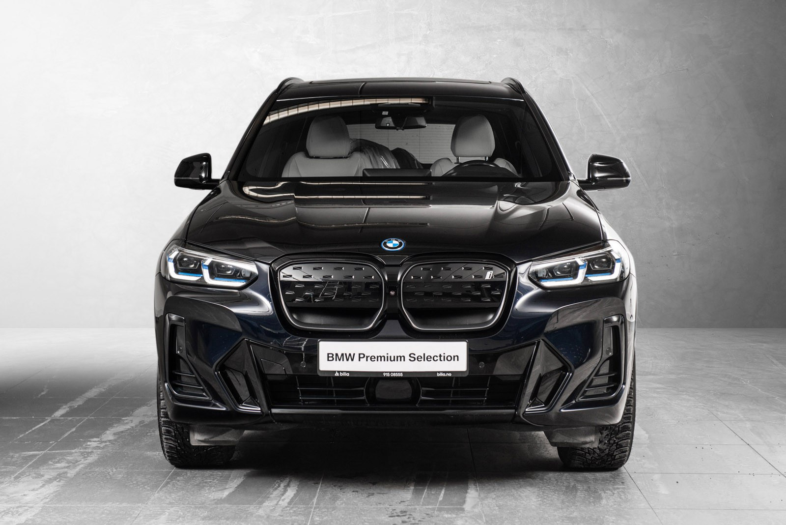 BMW iX3