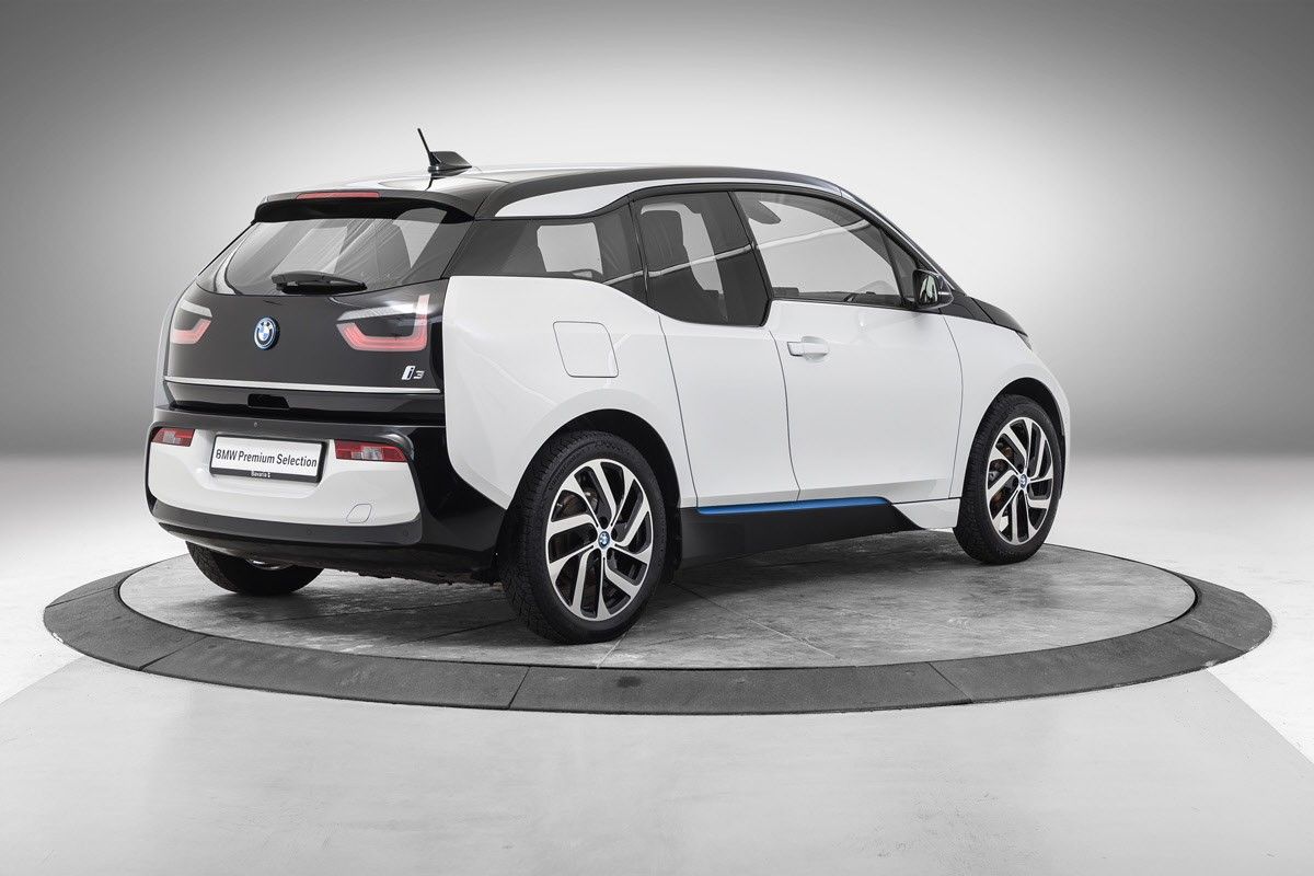 BMW i3