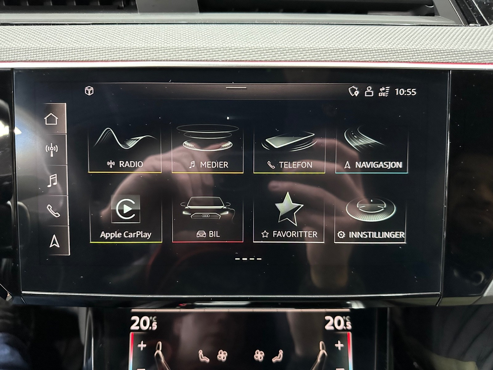 Audi e-tron