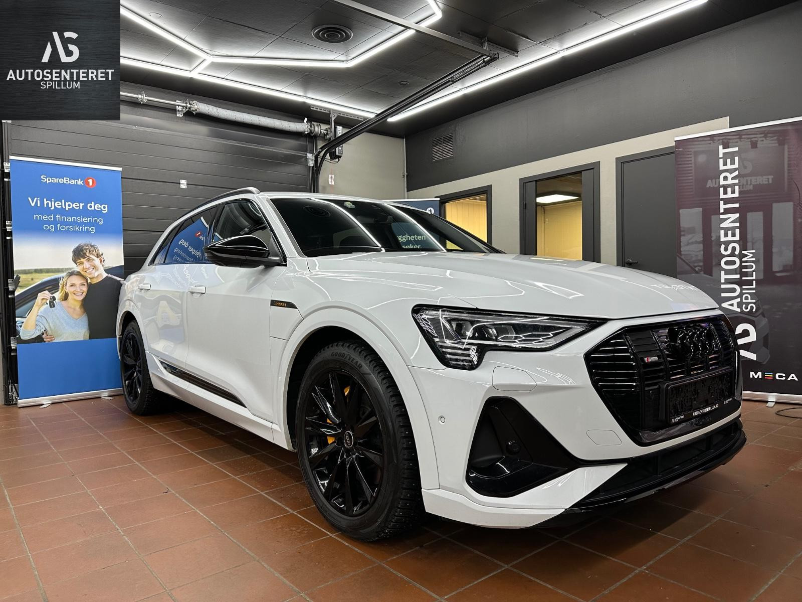 Audi e-tron