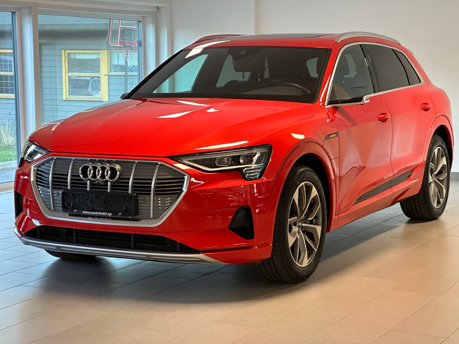 Audi e-tron