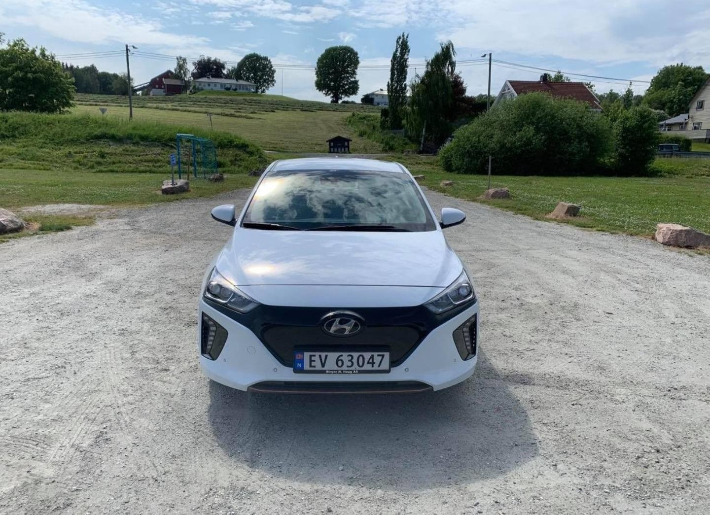 Hyundai IONIQ