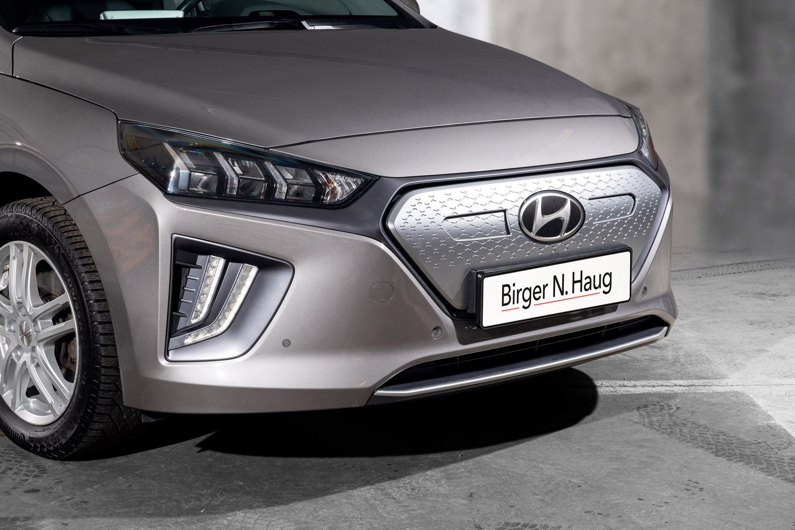 Hyundai IONIQ