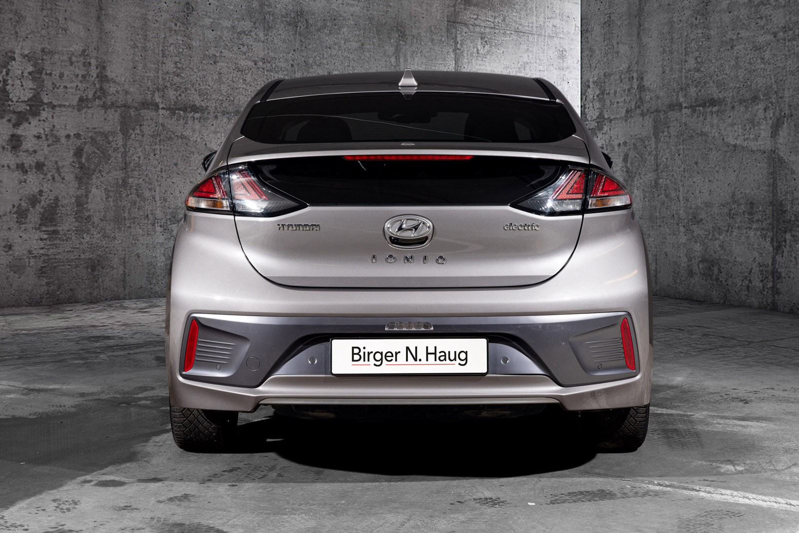Hyundai IONIQ