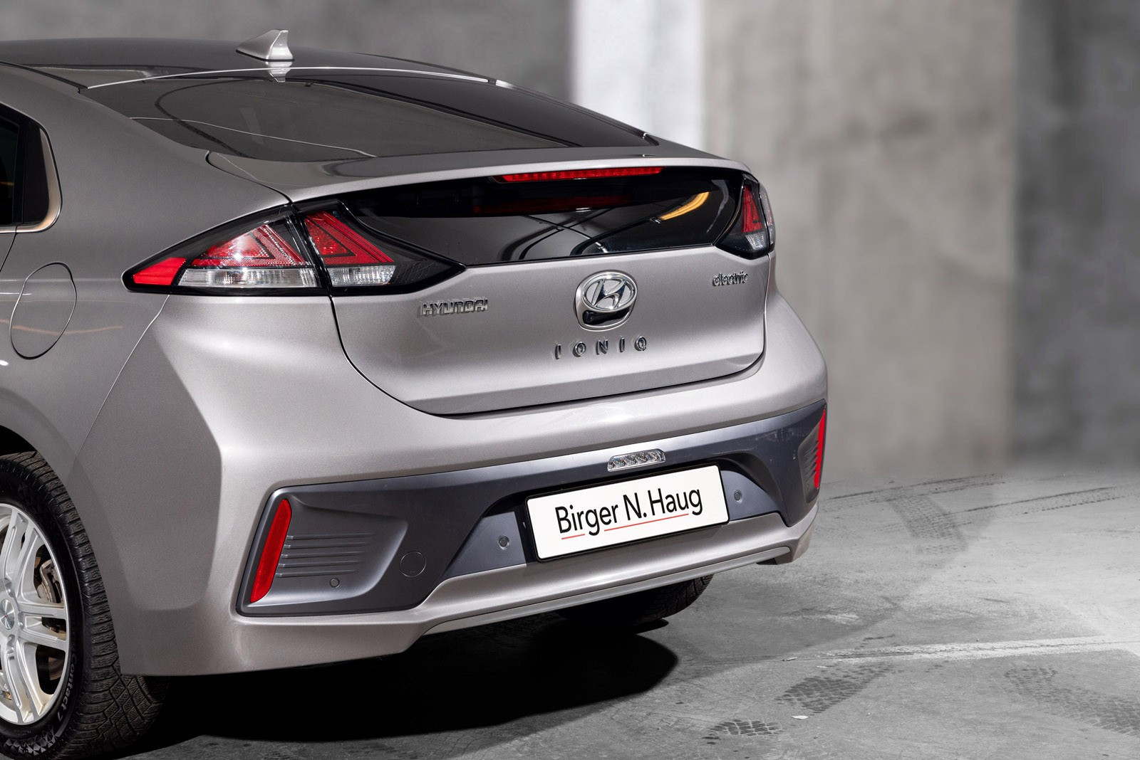 Hyundai IONIQ