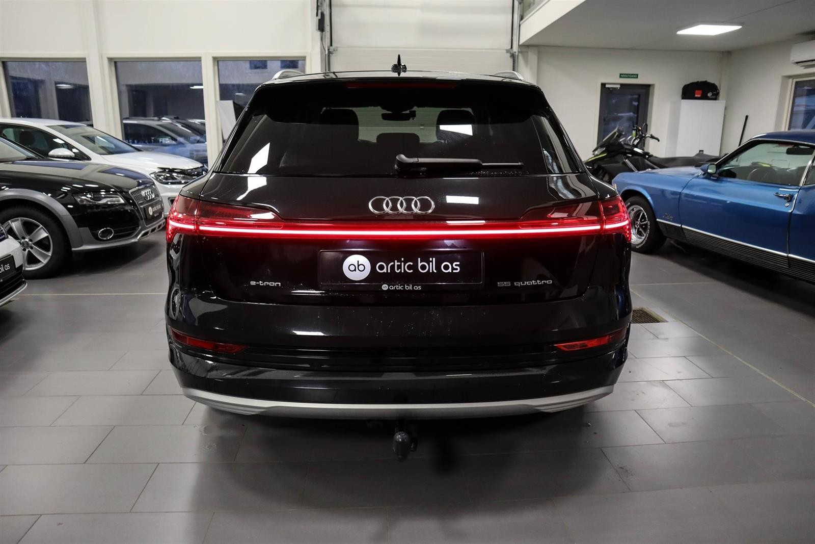 Audi e-tron