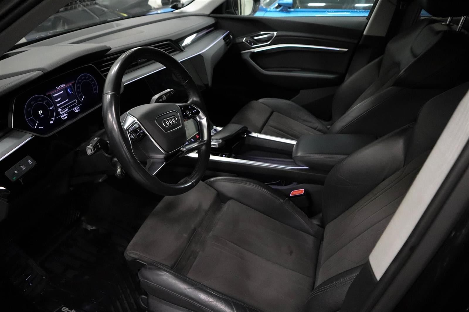 Audi e-tron