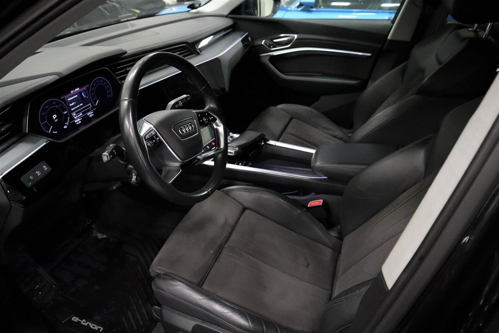 Audi e-tron