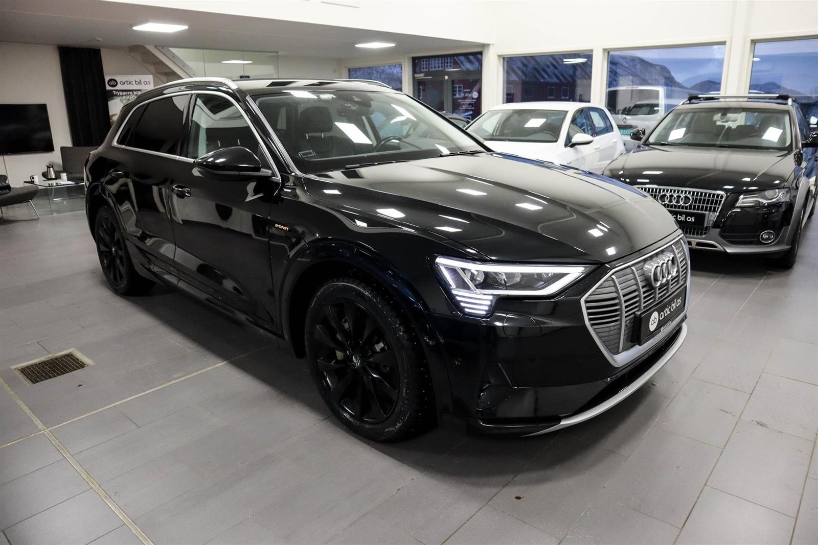 Audi e-tron