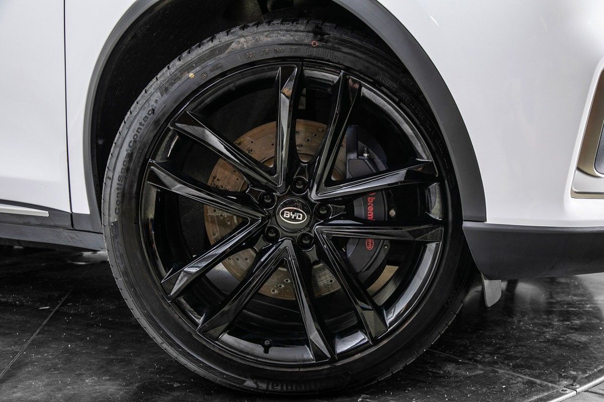BYD Tang