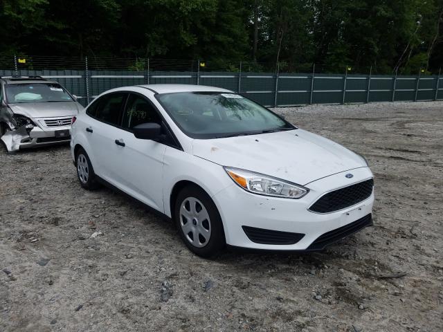 Ford Focus S 2016