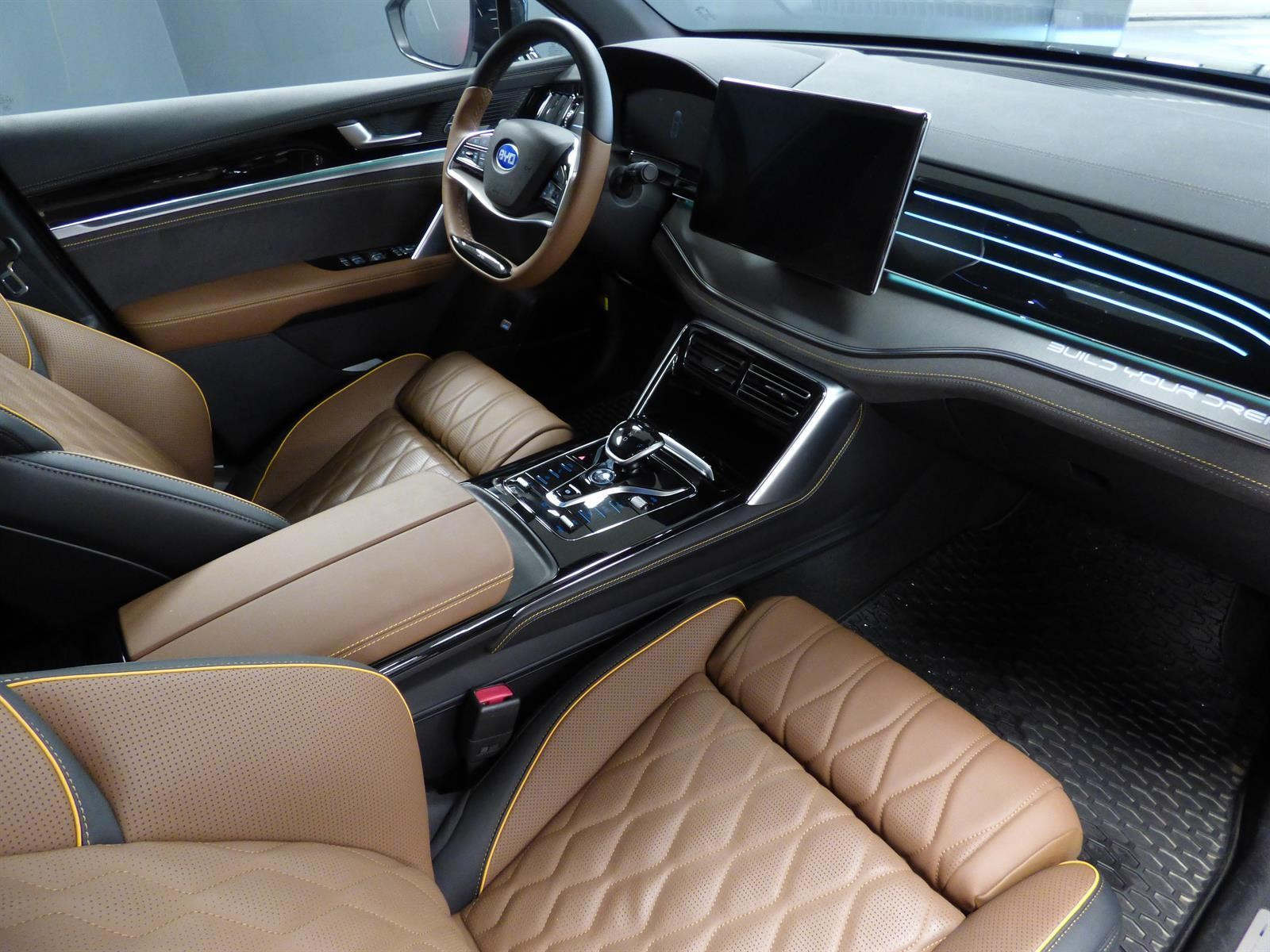 BYD Tang