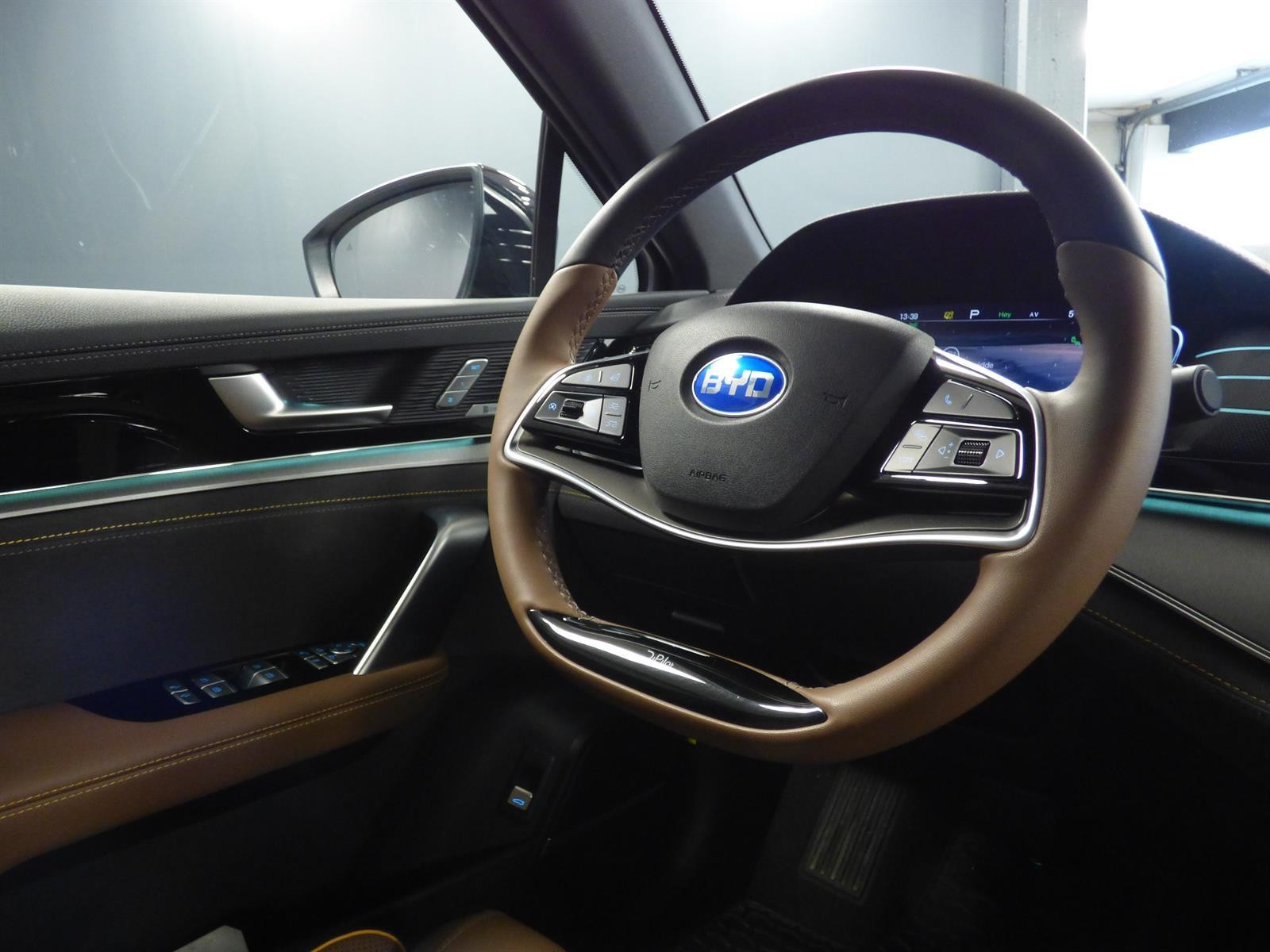 BYD Tang