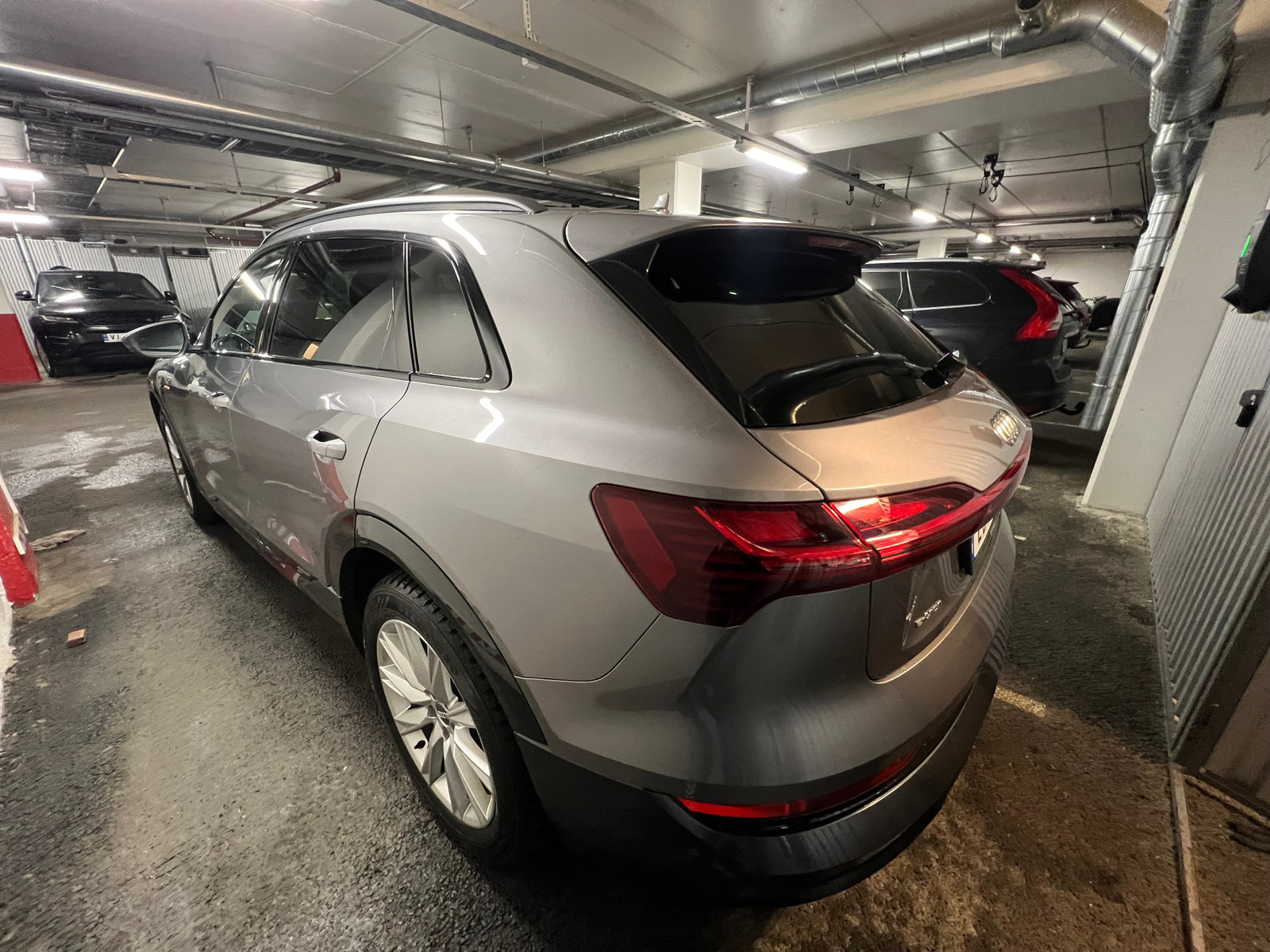 Audi e-tron