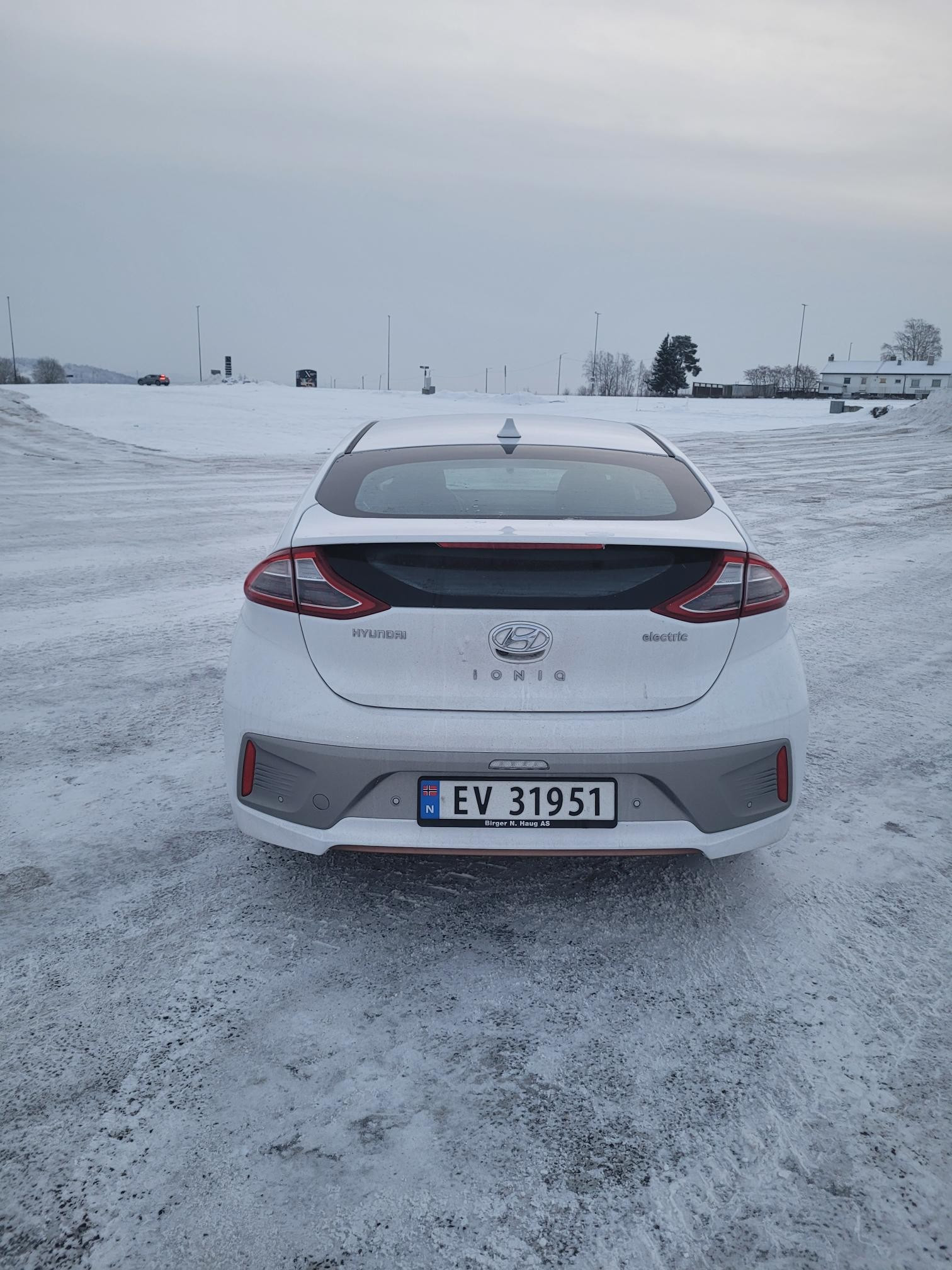 Hyundai IONIQ