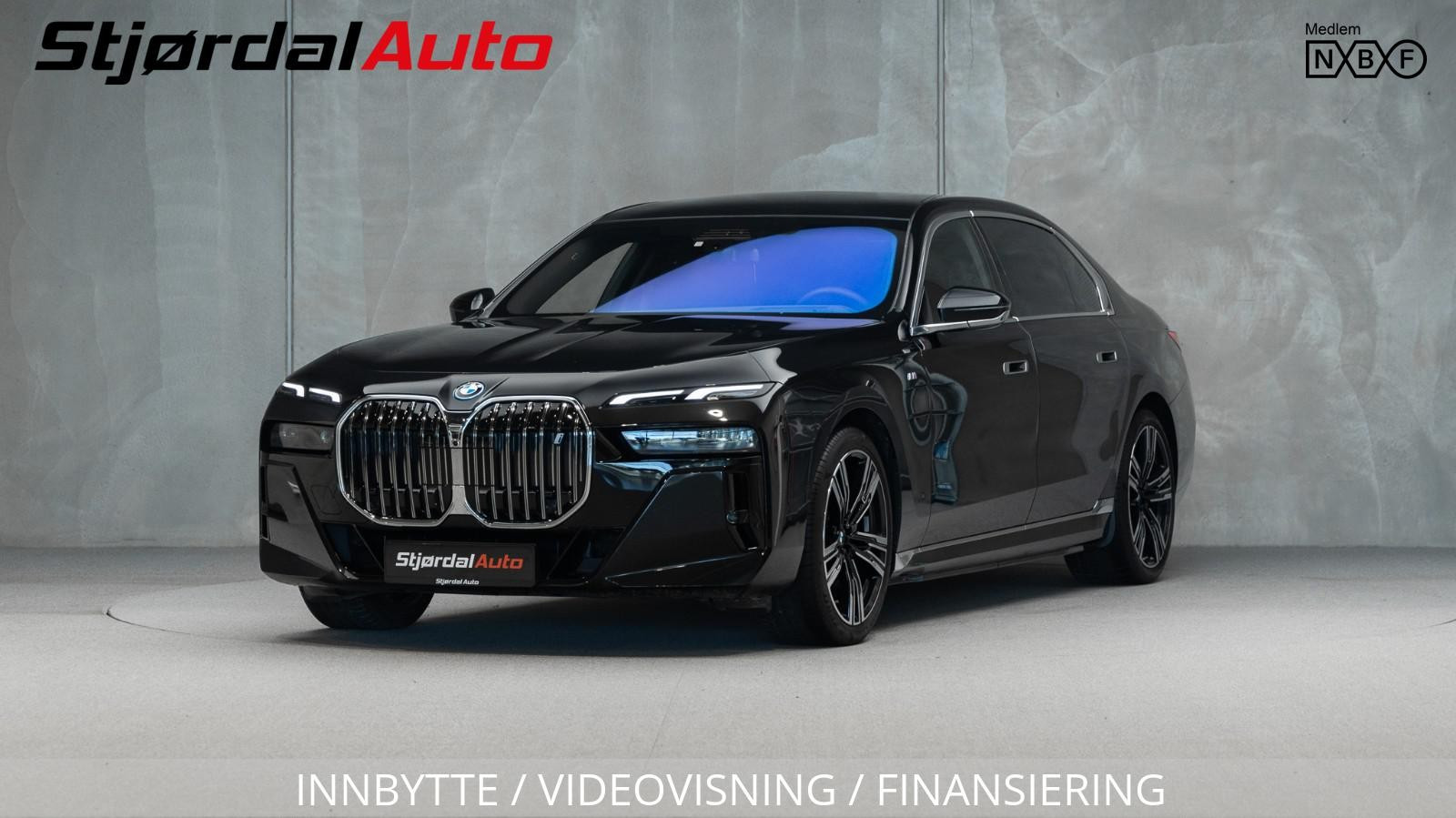 BMW i7