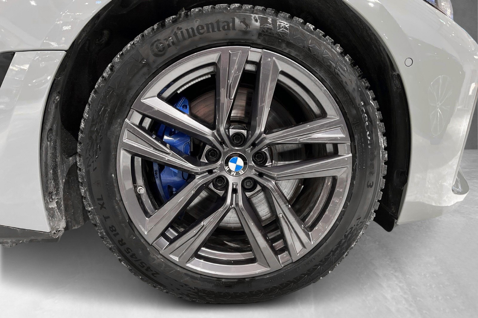 BMW i4 M50
