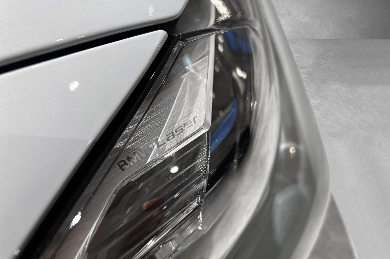 BMW i4 M50