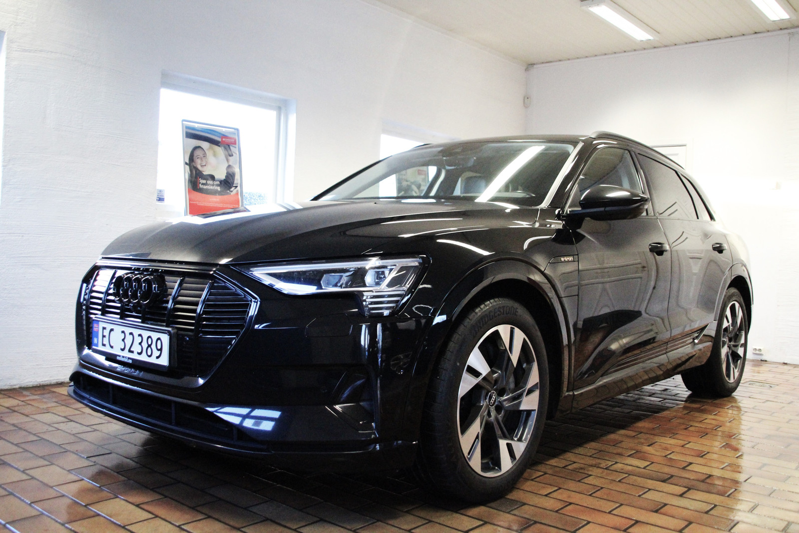 Audi e-tron