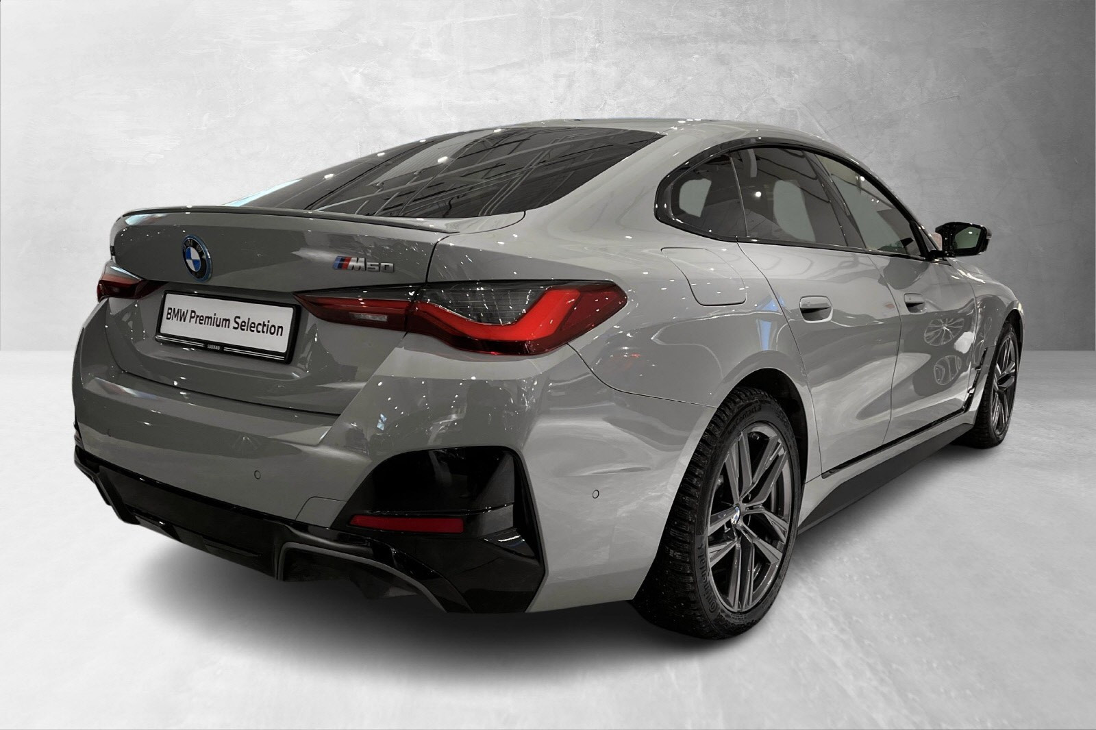 BMW i4 M50