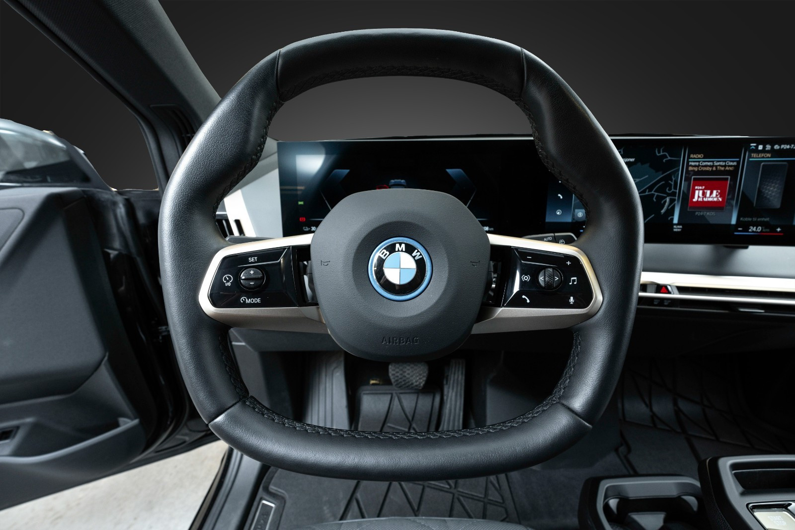 BMW iX xDrive 40