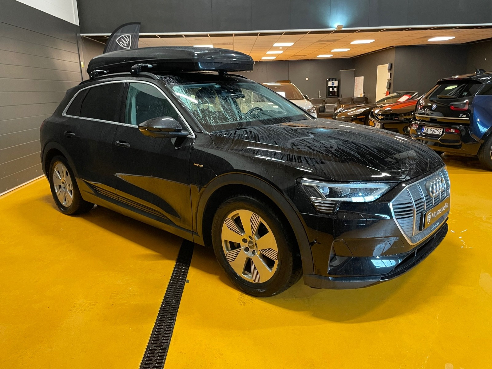 Audi e-tron