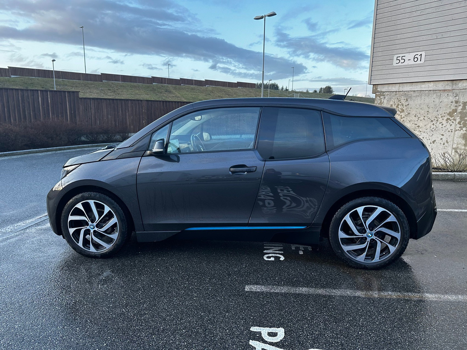 BMW i3