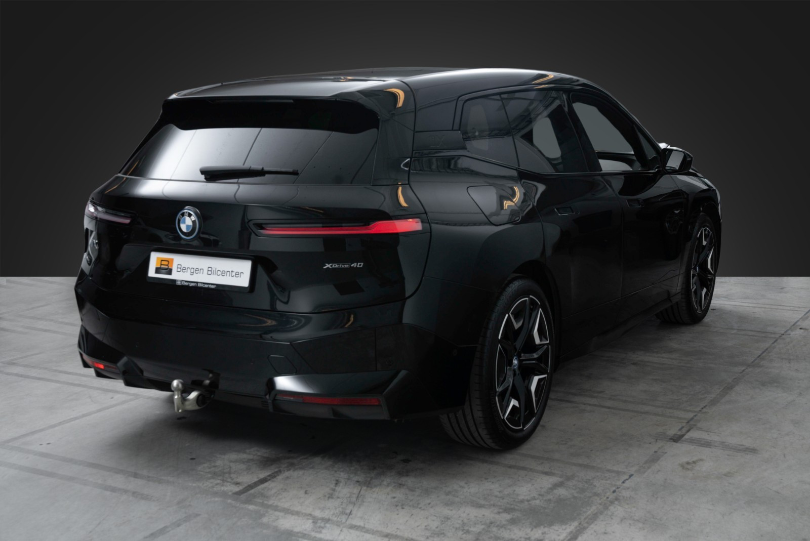 BMW iX xDrive 40