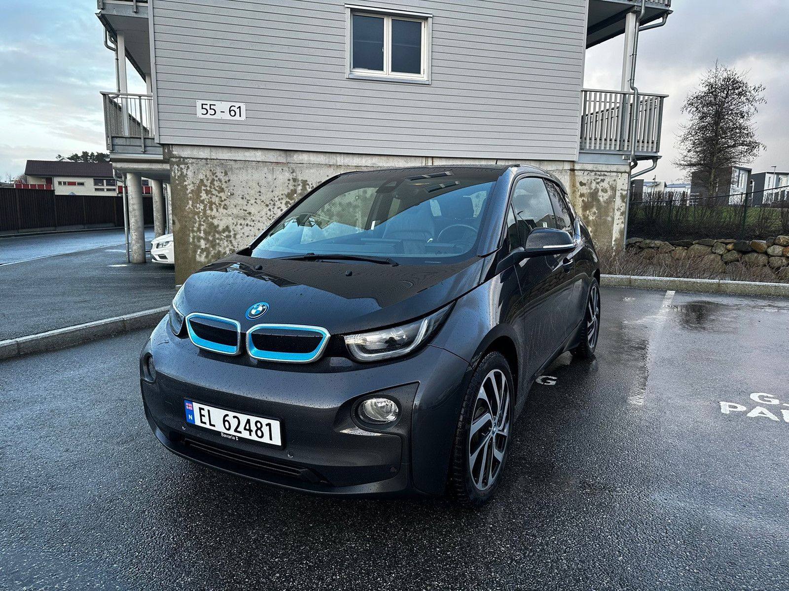 BMW i3