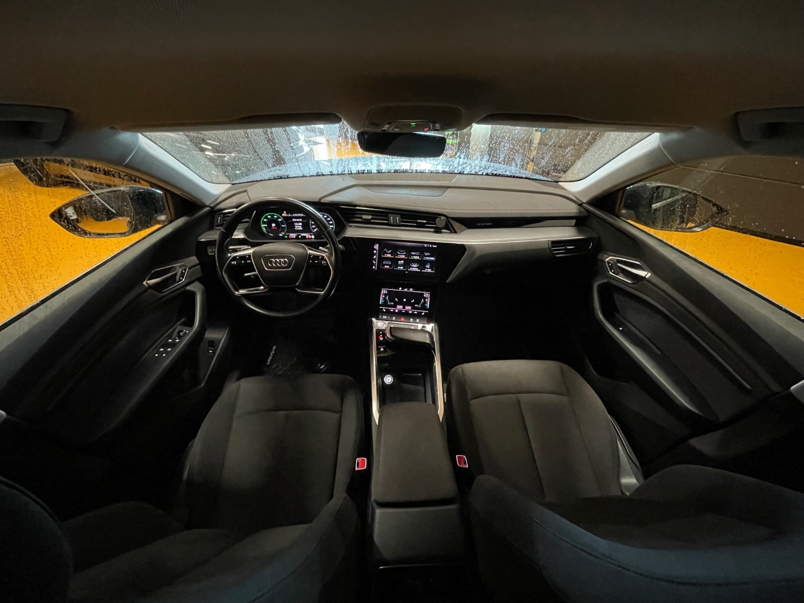 Audi e-tron