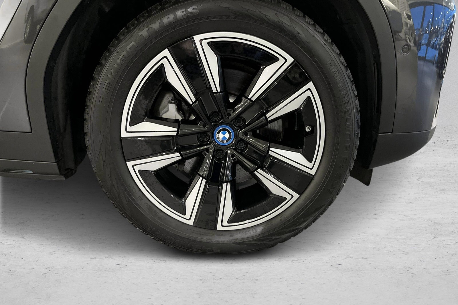 BMW iX3