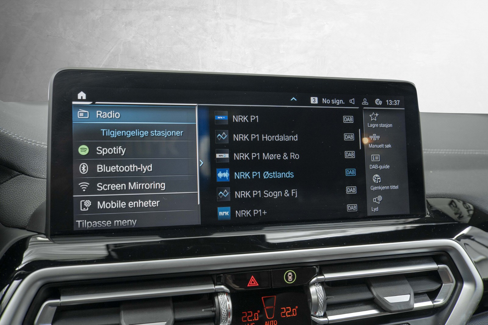 BMW iX3