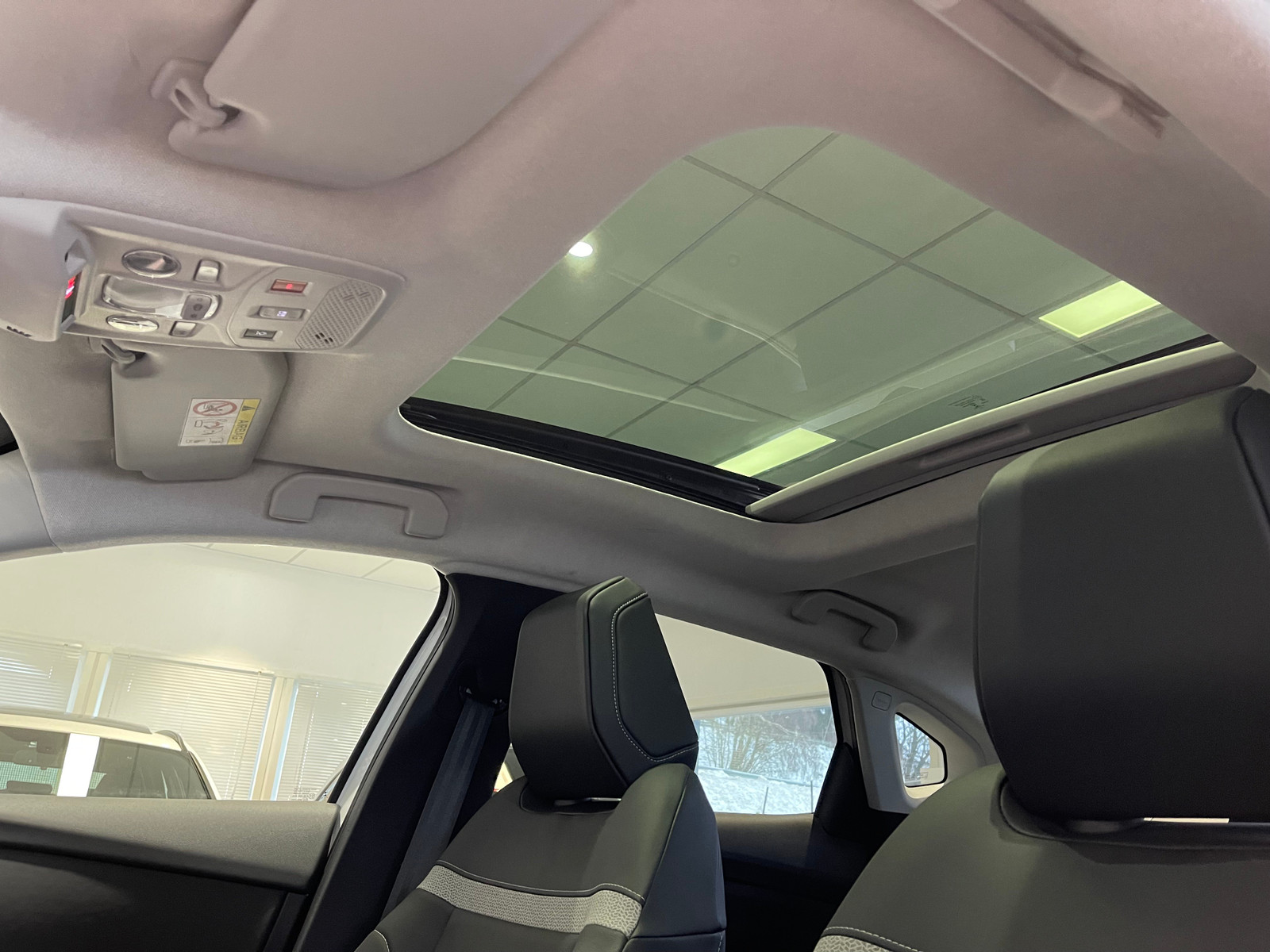 Citroen E-C4 X