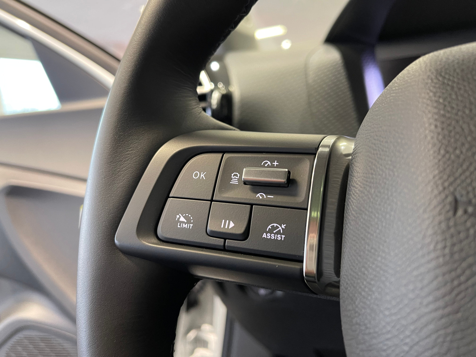 Citroen E-C4 X