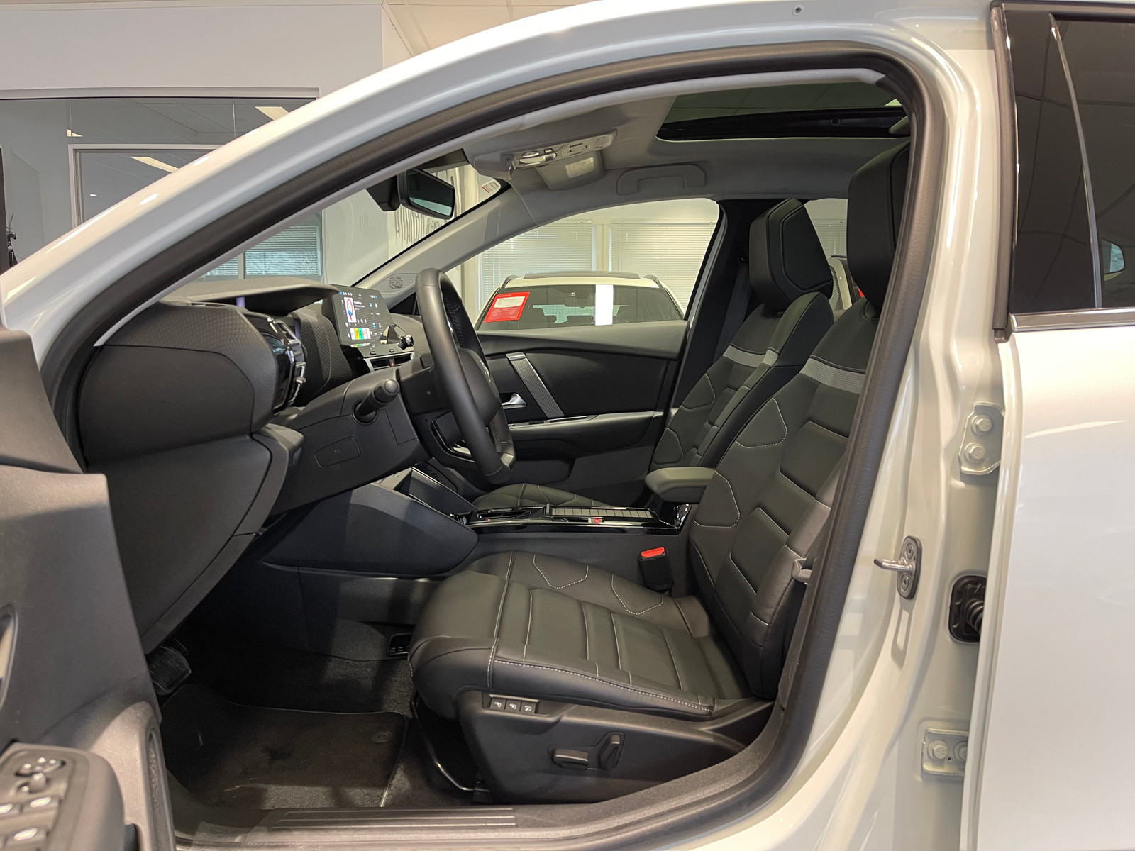 Citroen E-C4 X