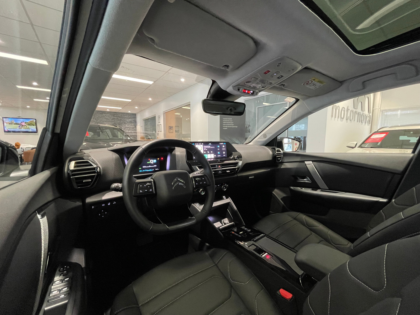 Citroen E-C4 X