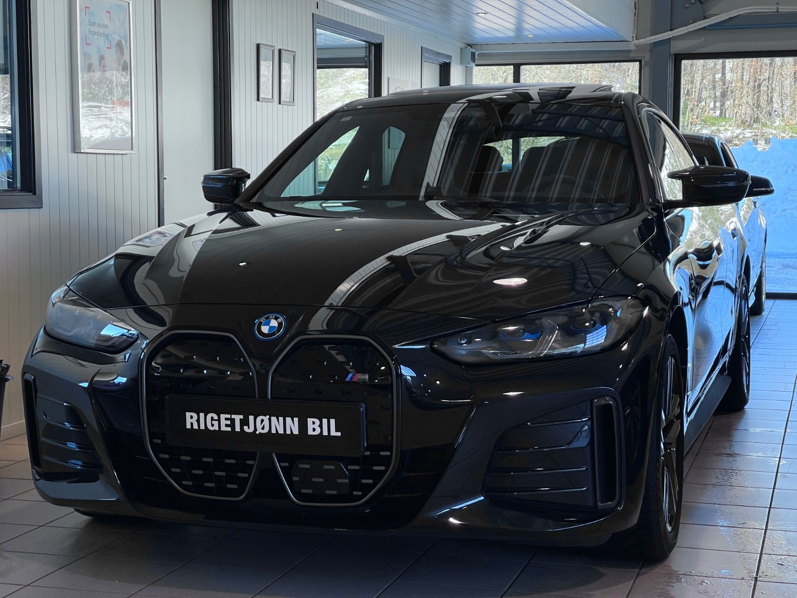 BMW i4 M50
