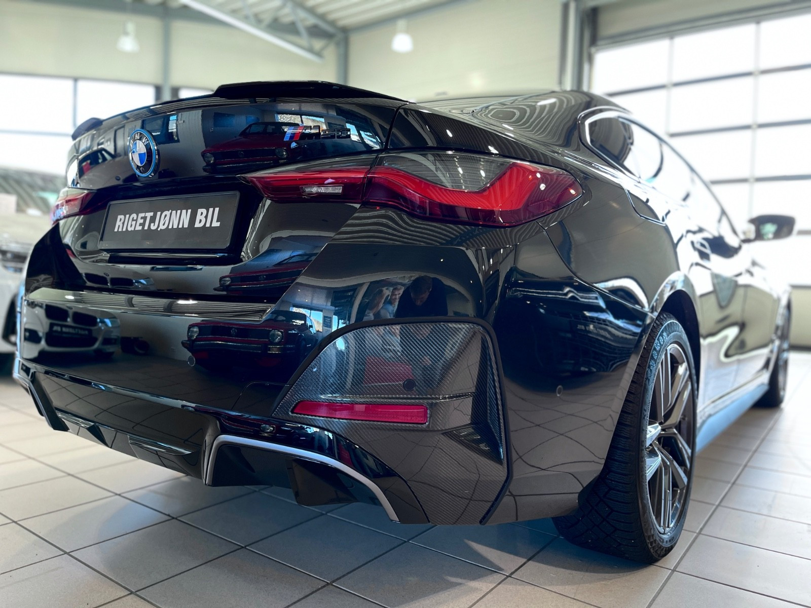 BMW i4 M50