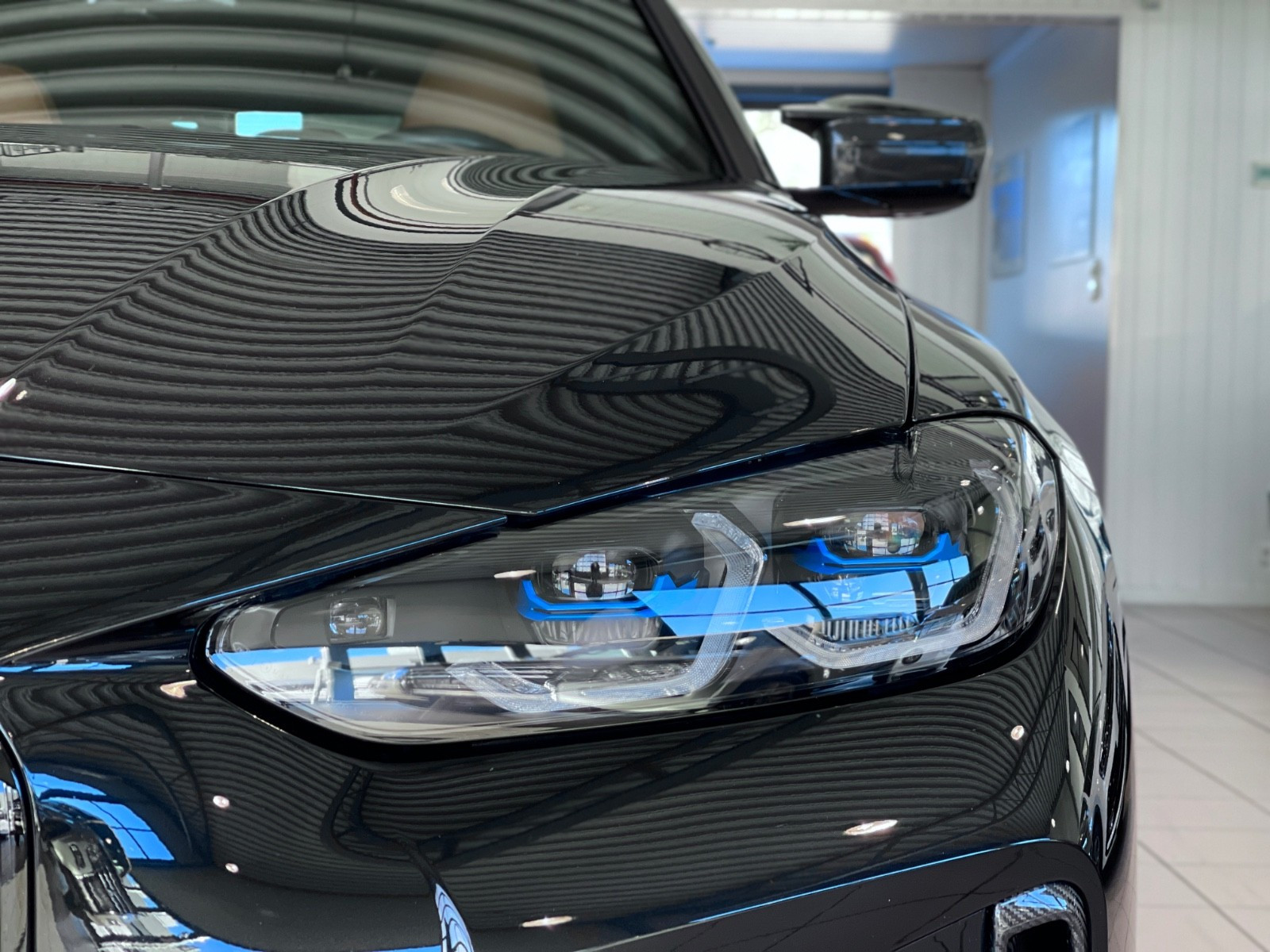 BMW i4 M50
