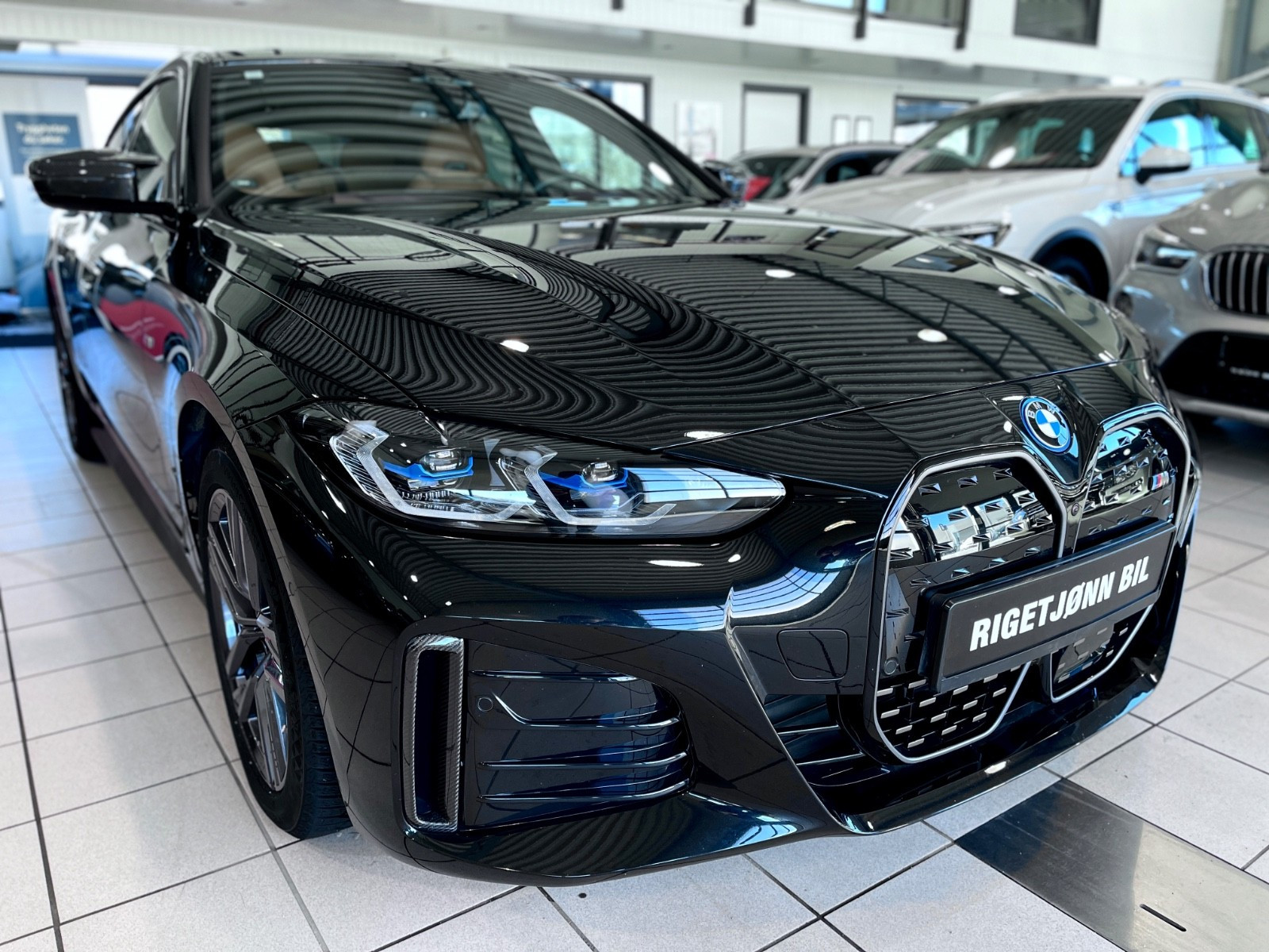 BMW i4 M50