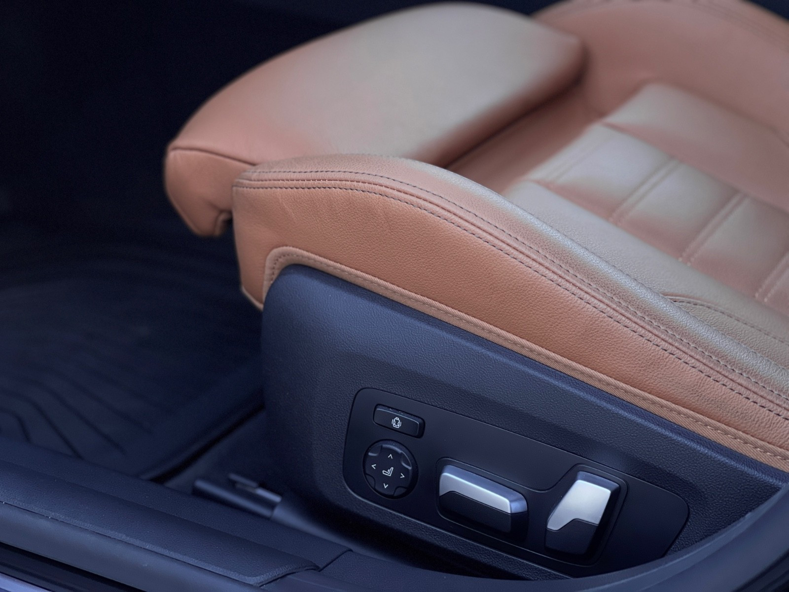 BMW i4 M50